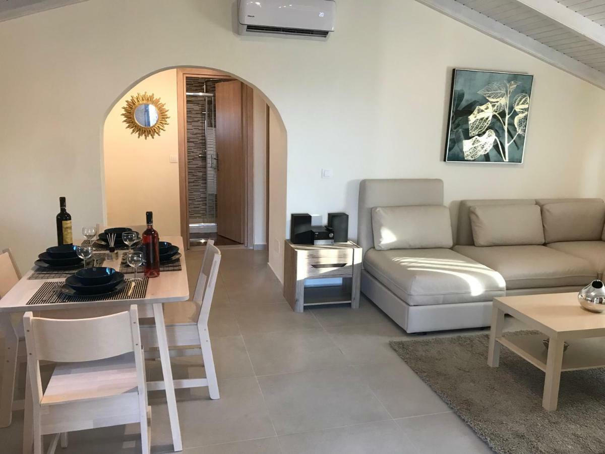 Ferienwohnung Sirios Acharavi  Exterior foto